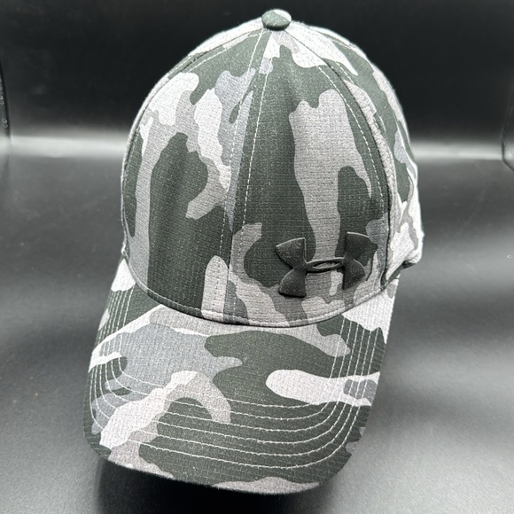 Men’s Under Armour Fitted Camo Hat - Picture 10 of 10